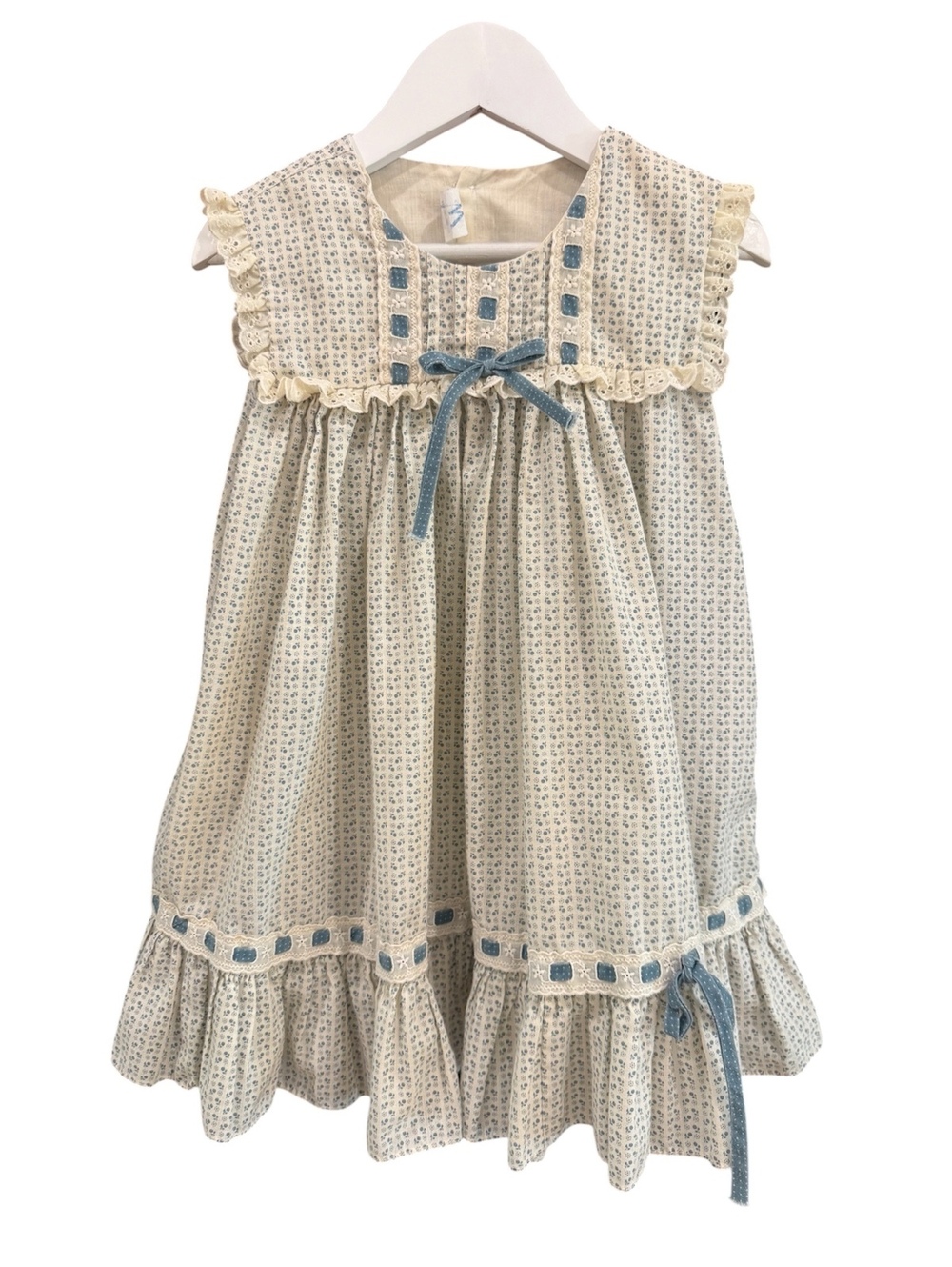 Little girl's vintage-style Sundress